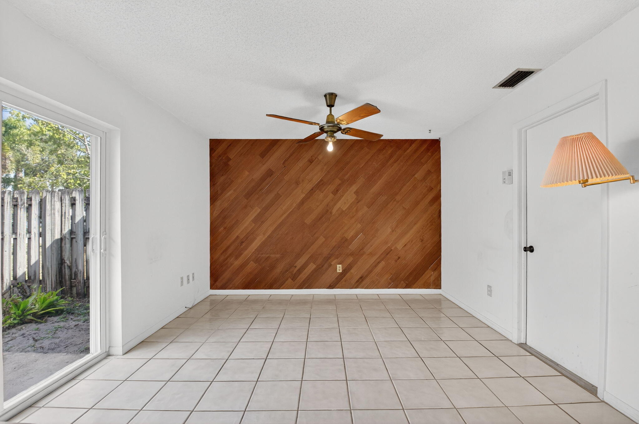 1601 Northwest 5th Street Boca Raton, FL 33486 - Photo 7 of 32 1601 NW 5th ST (38)