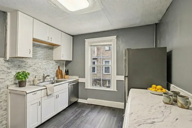 $2,800 | 16 Gannett Street, Unit 1, Boston, MA 02121