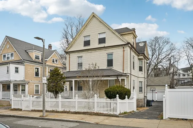 $2,800 | 16 Gannett Street, Unit 1, Boston, MA 02121