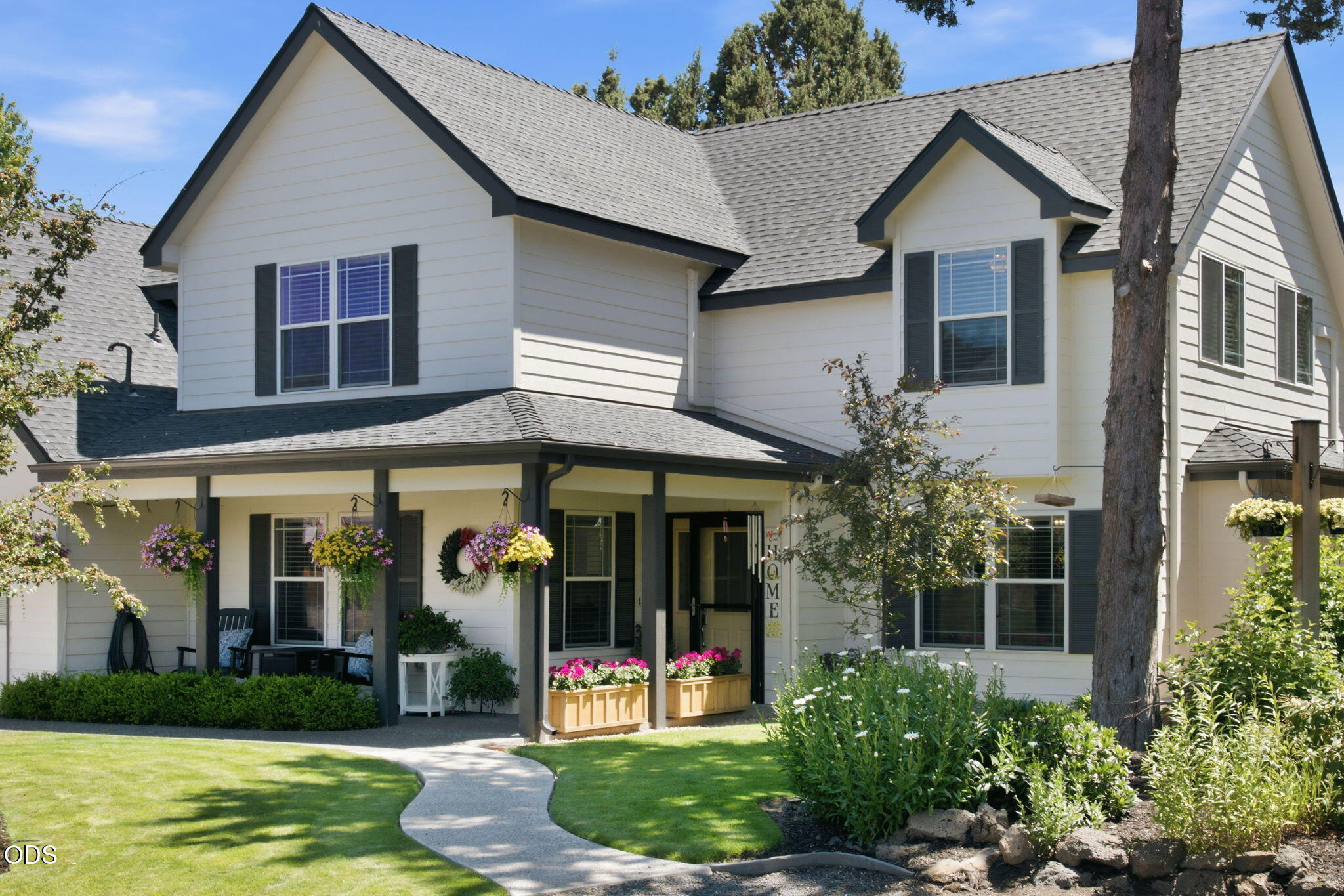 3340 Northeast Stonebrook Loop Bend, OR 97701 - Photo 4 of 60