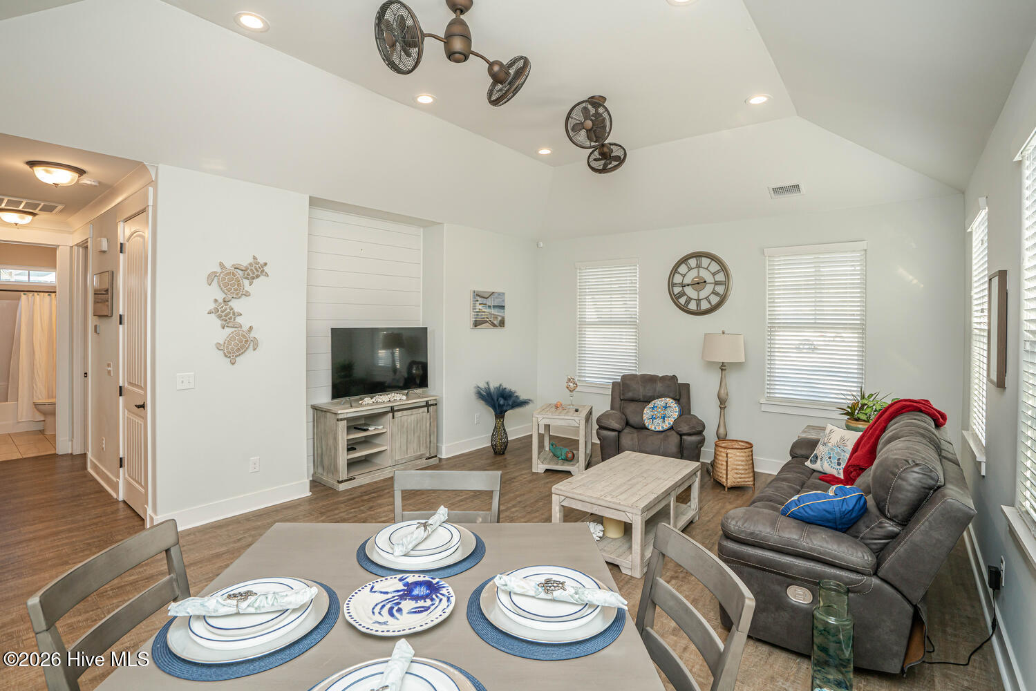 1394 Albacore Loop Calabash, NC 28467 - Photo 3 of 26 DSC058612-002-013-1500x1000