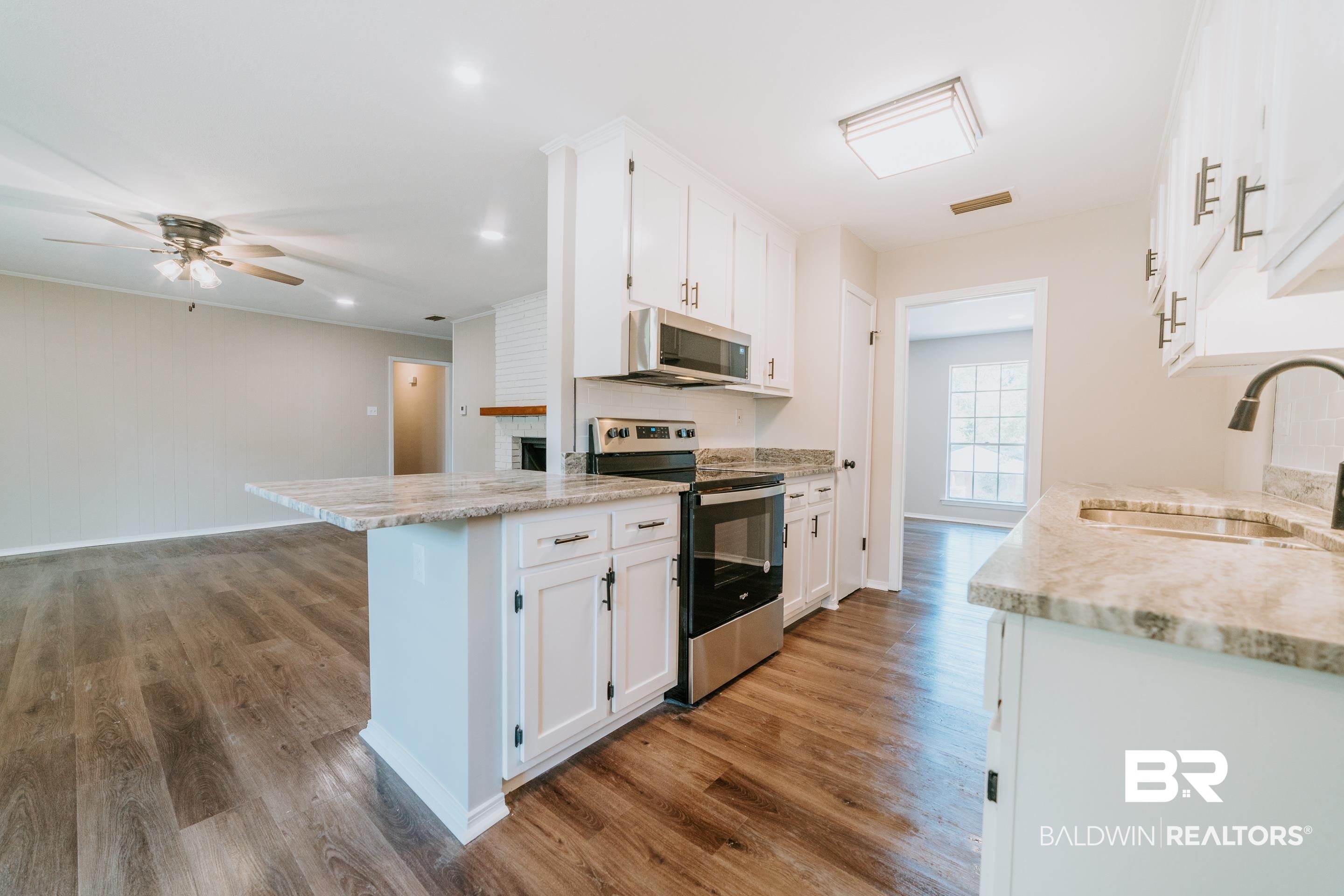 2322 Greenleaf Court Mobile, AL 36693 - Photo 11 of 29
