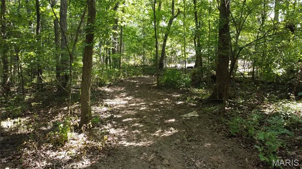 $104,500 | 10021 Bugle Road, Cadet, MO 63630