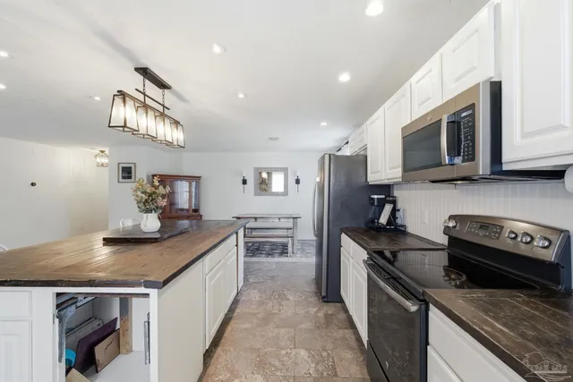 $345,000 | 1809 Donegal Drive, Cantonment, FL 32533