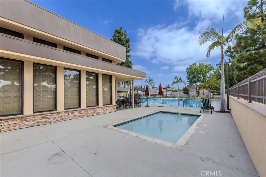 14872 Braeburn Road Tustin, CA 92780 - Photo 44 of 58
