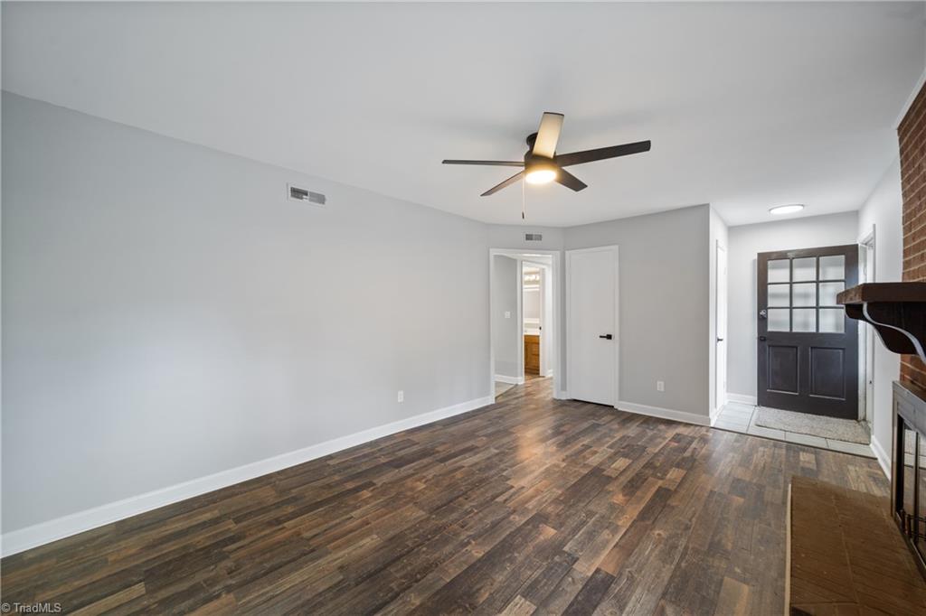 802 Miriam Avenue High Point, NC 27263 - Photo 9 of 33