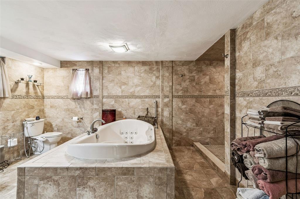 37440 Phelps Road Zephyrhills, FL 33541 - Photo 49 of 80 a bathroom with a sink and a mirror