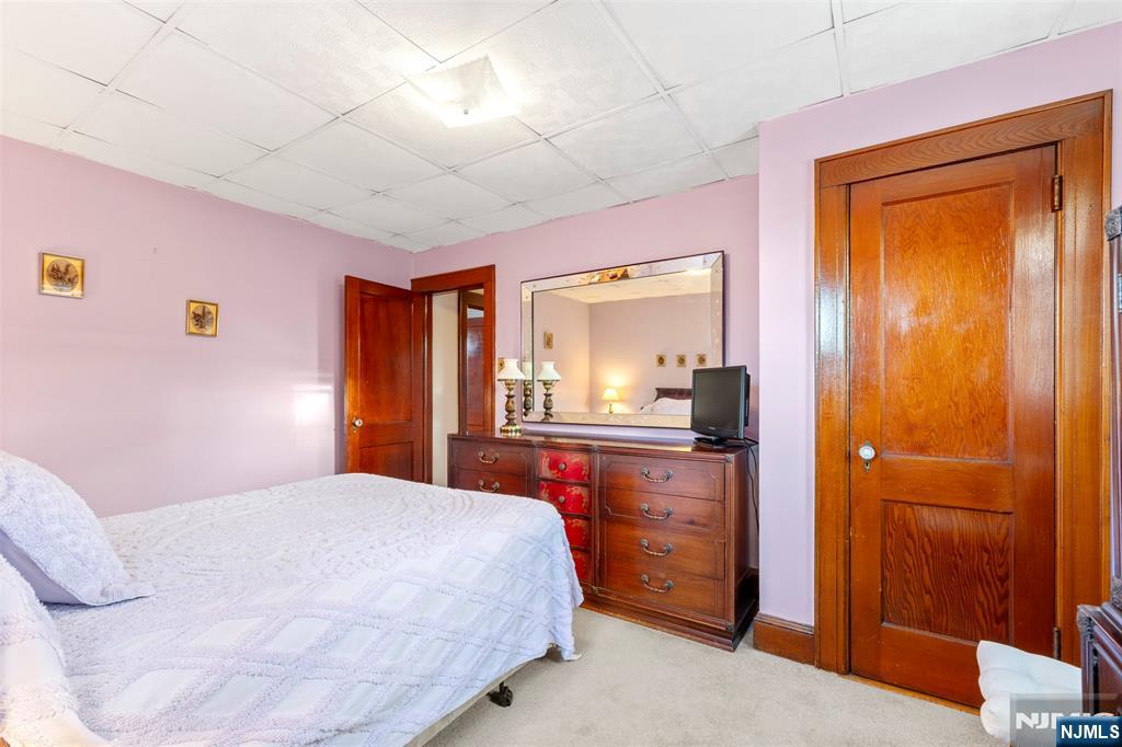 840 Roosevelt Avenue Secaucus, NJ 07094 - Photo 12 of 28