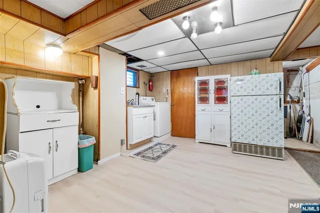 $650,000 | 840 Roosevelt Avenue, Secaucus, NJ 07094