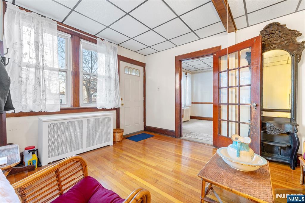 840 Roosevelt Avenue Secaucus, NJ 07094 - Photo 2 of 28