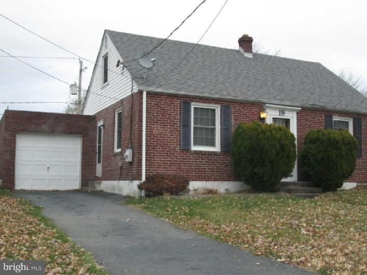 19 Drexel Road Claymont, DE 19703 - Photo 1 of 14 Gallery Image 1
