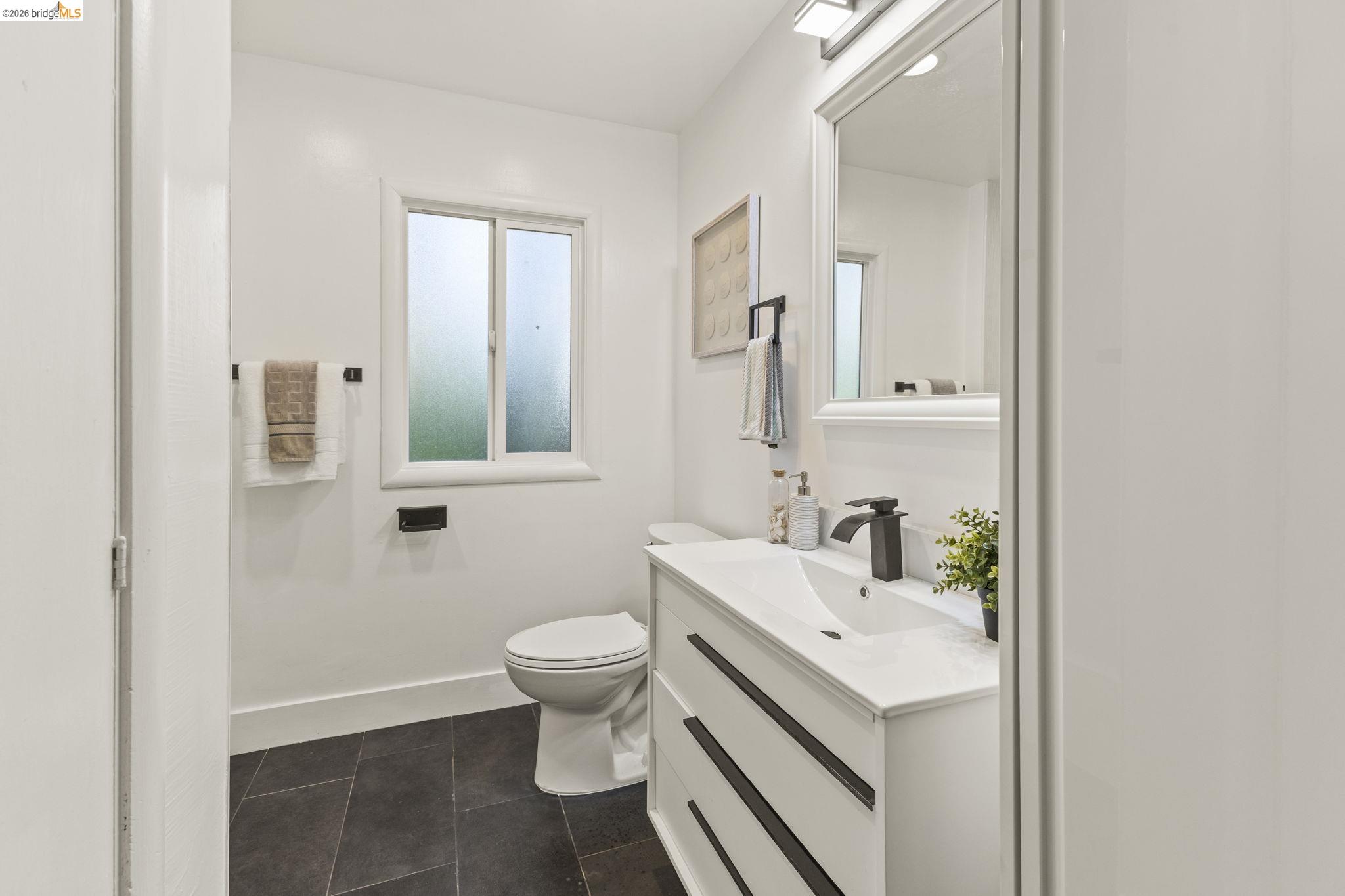 64 Valencia Road Orinda, CA 94563 - Photo 23 of 30
