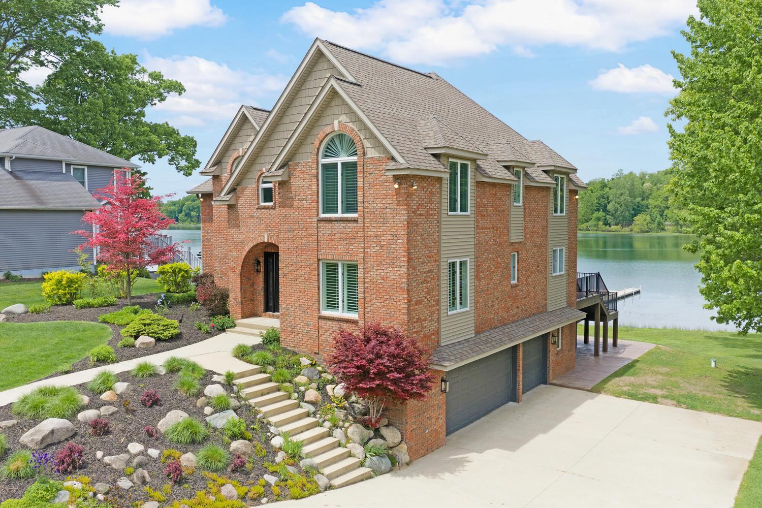 10436 Kings Point Drive Three Rivers, MI 49093 - Photo 52 of 62 10436 Kings Point Dr Three-large-060-068