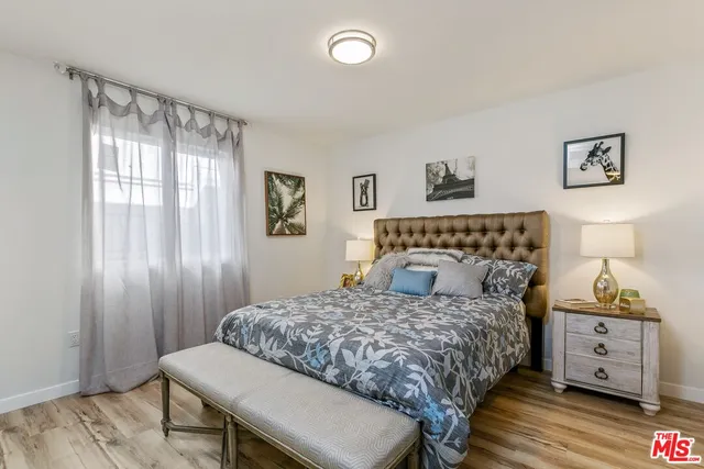 $1,795 | 6640 Woodley Avenue, Unit 201, Van Nuys, CA 91406