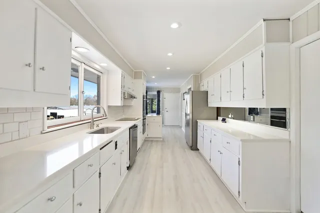 $685,000 | 676 Ferguson Hill Road, Lafayette, TN 37083