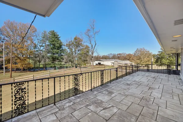 $685,000 | 676 Ferguson Hill Road, Lafayette, TN 37083