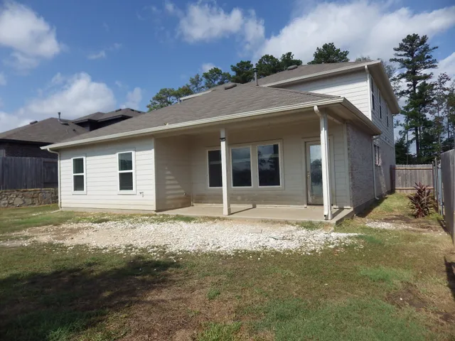 a front view of house with yard