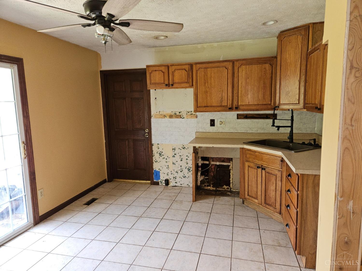 5810 Gray Road Fairfield, OH 45014 - Photo 8 of 30