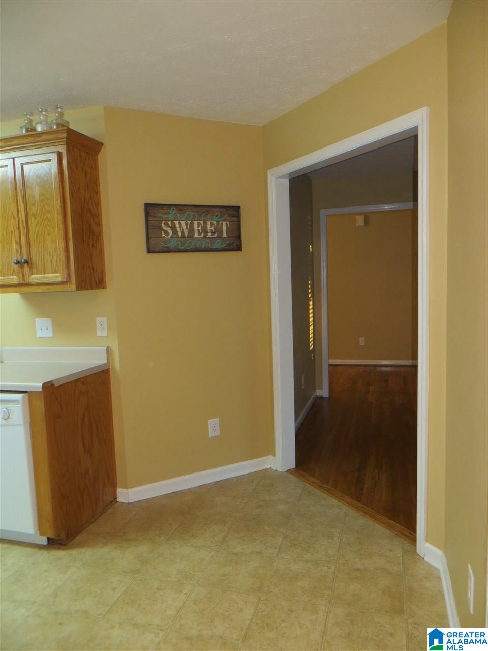 1406 Greenview Way Southwest Jacksonville, AL 36265 - Photo 11 of 41