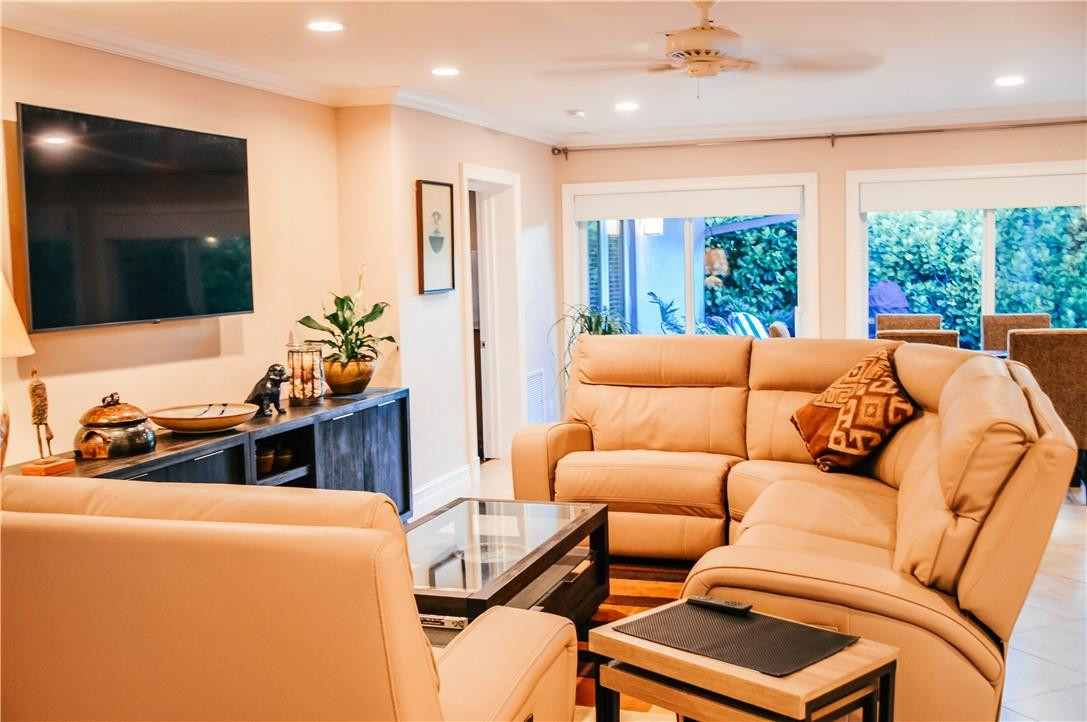 5051 Northeast 24th Avenue Lighthouse Point, FL 33064 - Photo 12 of 25 Photo 12