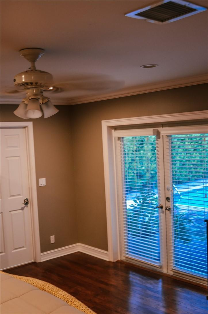 5051 Northeast 24th Avenue Lighthouse Point, FL 33064 - Photo 16 of 25 Photo 16