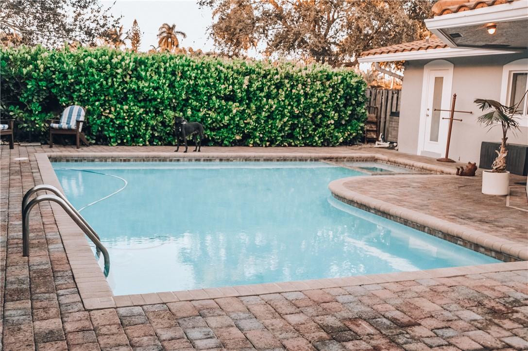 5051 Northeast 24th Avenue Lighthouse Point, FL 33064 - Photo 2 of 25 Photo 2