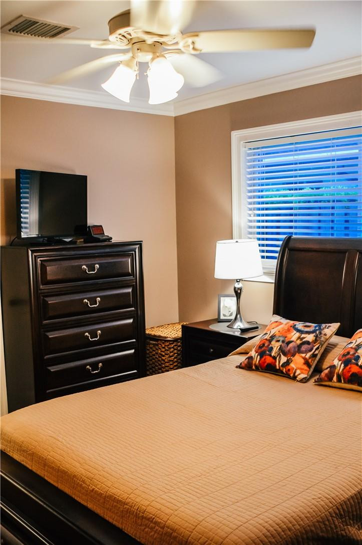 5051 Northeast 24th Avenue Lighthouse Point, FL 33064 - Photo 21 of 25 Photo 21