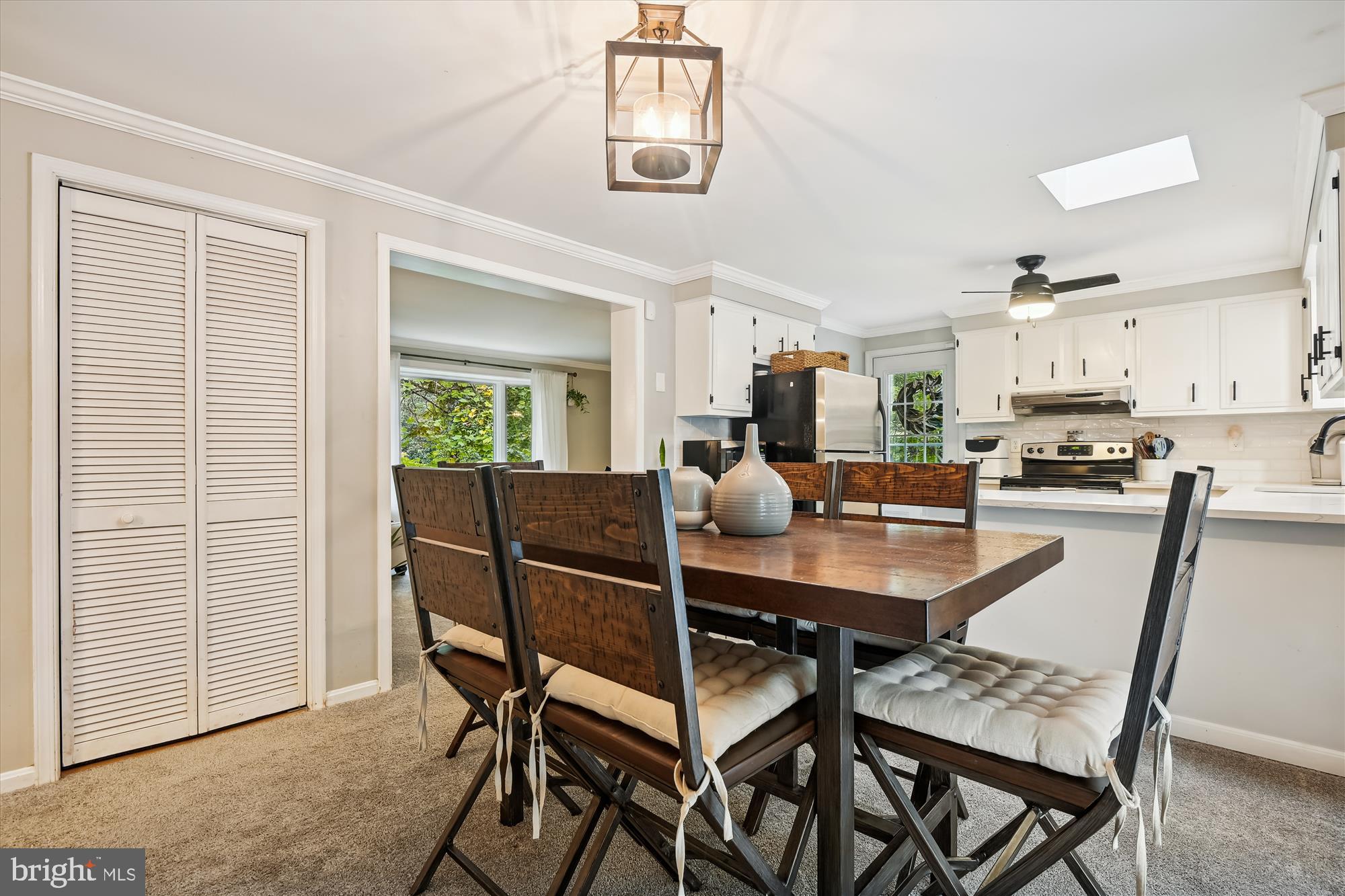 1251 Emmanuel Church Road Huntingtown, MD 20639 - Photo 14 of 40 Dining Room