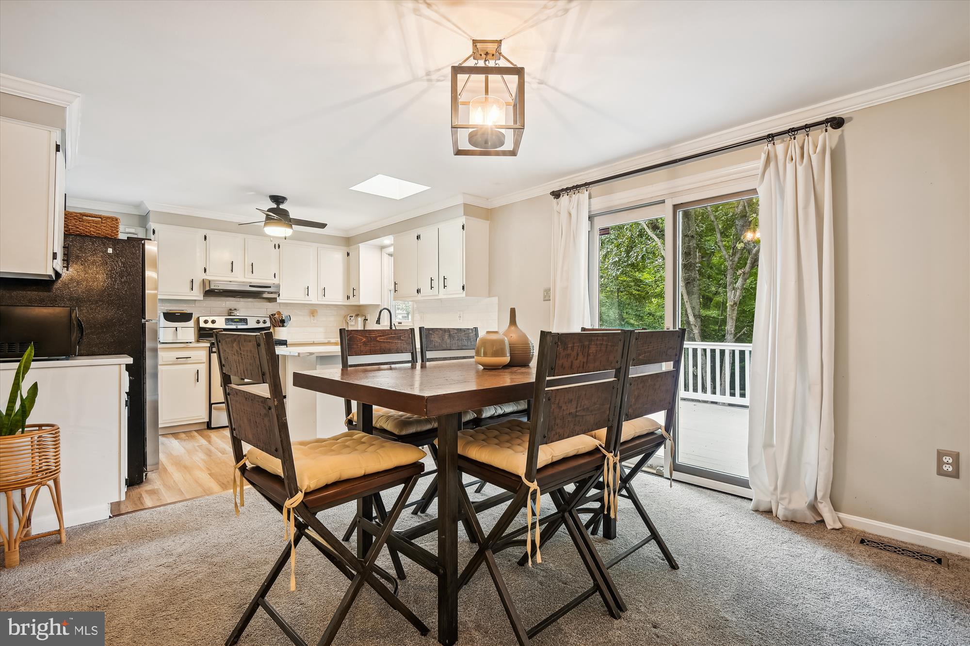 1251 Emmanuel Church Road Huntingtown, MD 20639 - Photo 15 of 40 Dining Room