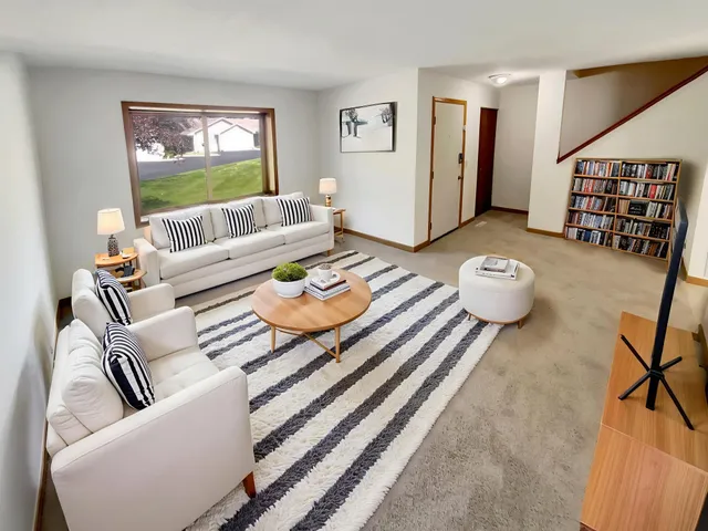 $220,000 | 4430 McColl Drive, Savage, MN 55378