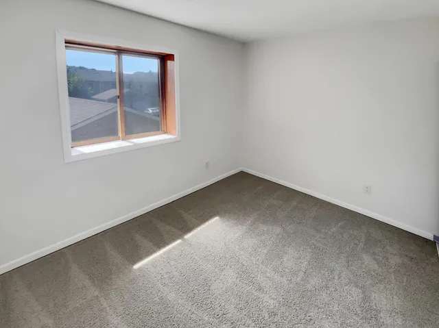 $220,000 | 4430 McColl Drive, Savage, MN 55378