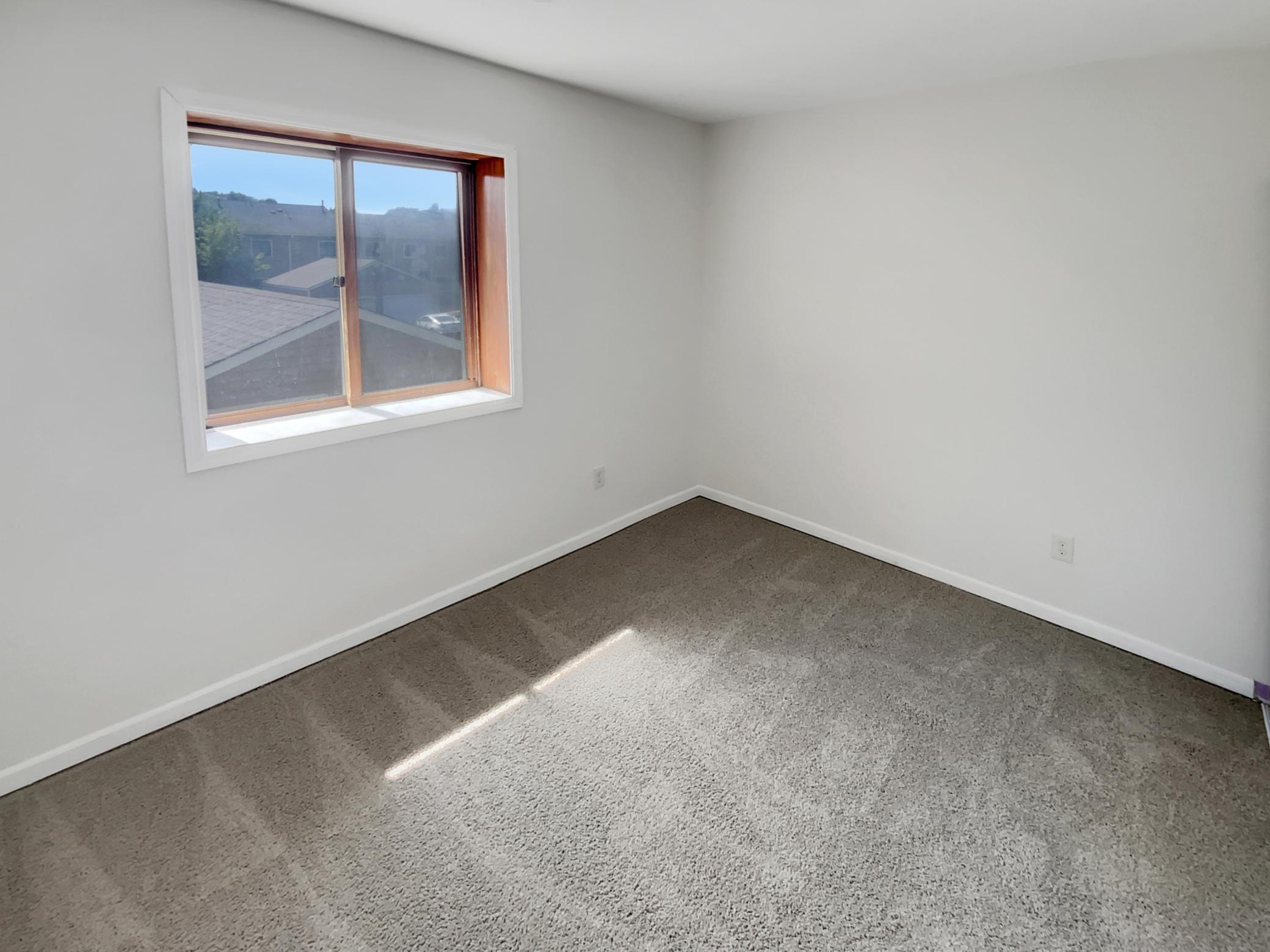 4430 McColl Drive Savage, MN 55378 - Photo 5 of 17