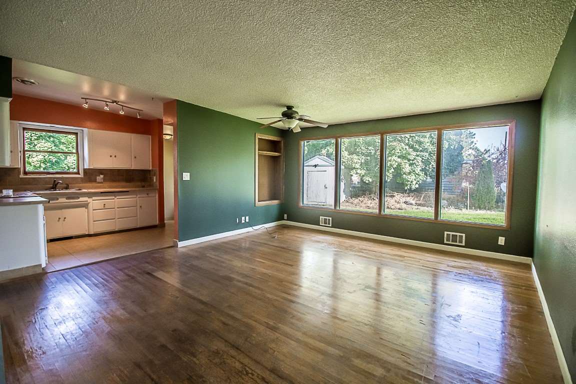 1718 South McDonald Road Spokane Valley, WA 99216 - Photo 2 of 20 Gallery Image 2