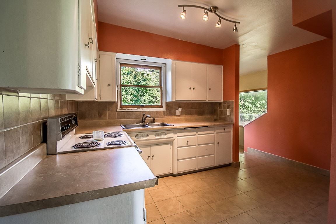 1718 South McDonald Road Spokane Valley, WA 99216 - Photo 5 of 20 Gallery Image 5