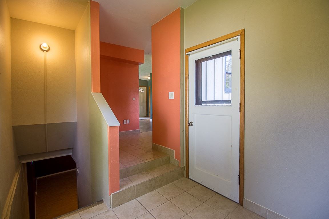 1718 South McDonald Road Spokane Valley, WA 99216 - Photo 8 of 20 Gallery Image 8