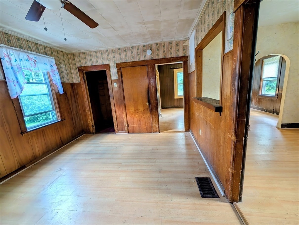 66 Brookfield Road Charlton, MA 01507 - Photo 8 of 35 a view of an entryway