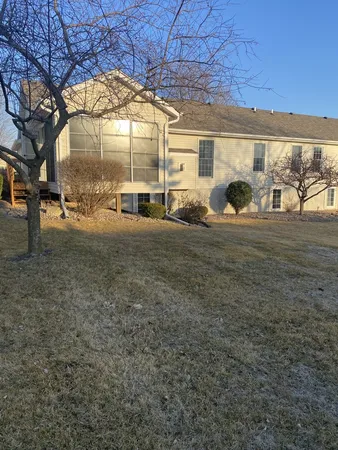 $359,900 | 35 Madison Circle, Davenport, IA 52806