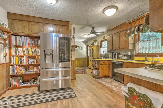 $540,000 | 4700 Weaver Pike, Bluff City, TN 37618