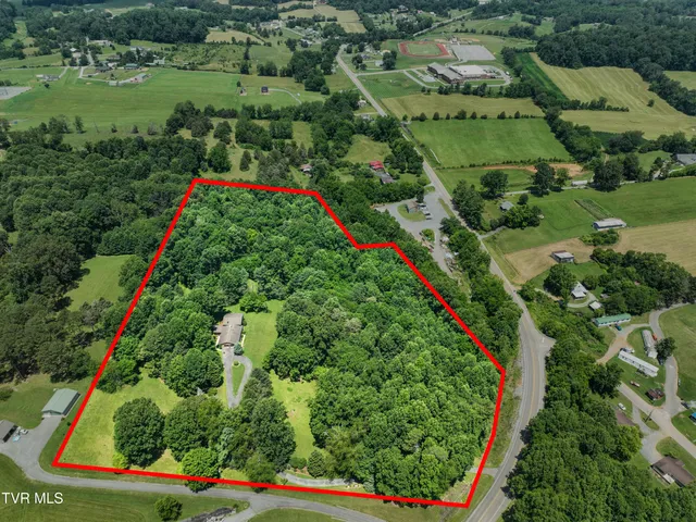 $540,000 | 4700 Weaver Pike, Bluff City, TN 37618