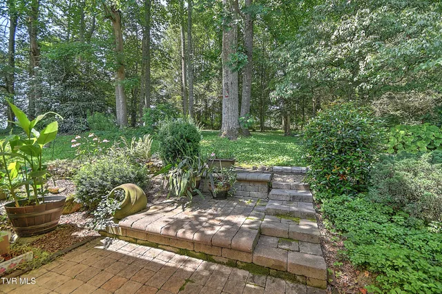 $540,000 | 4700 Weaver Pike, Bluff City, TN 37618