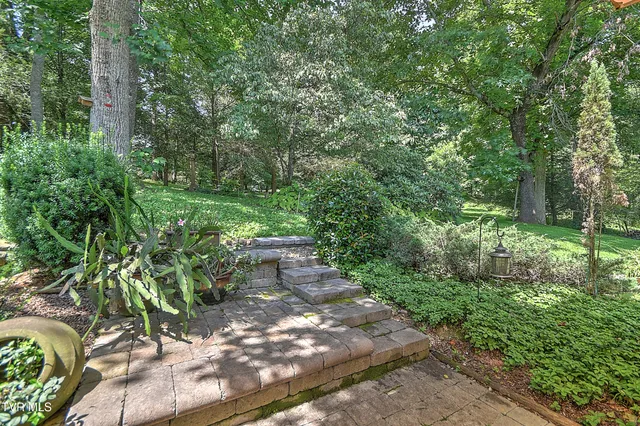 $540,000 | 4700 Weaver Pike, Bluff City, TN 37618