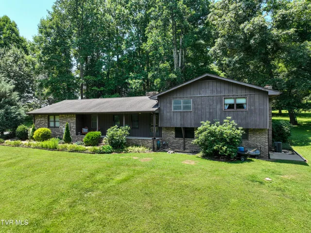 $540,000 | 4700 Weaver Pike, Bluff City, TN 37618
