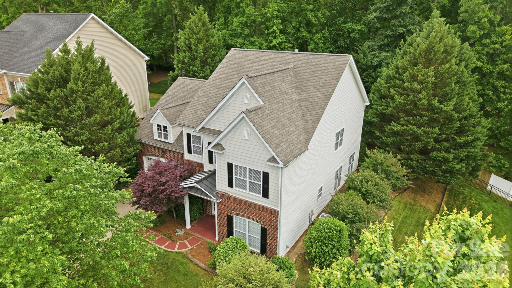 445 Buttermere Road Fort Mill, SC 29715 - Photo 2 of 42
