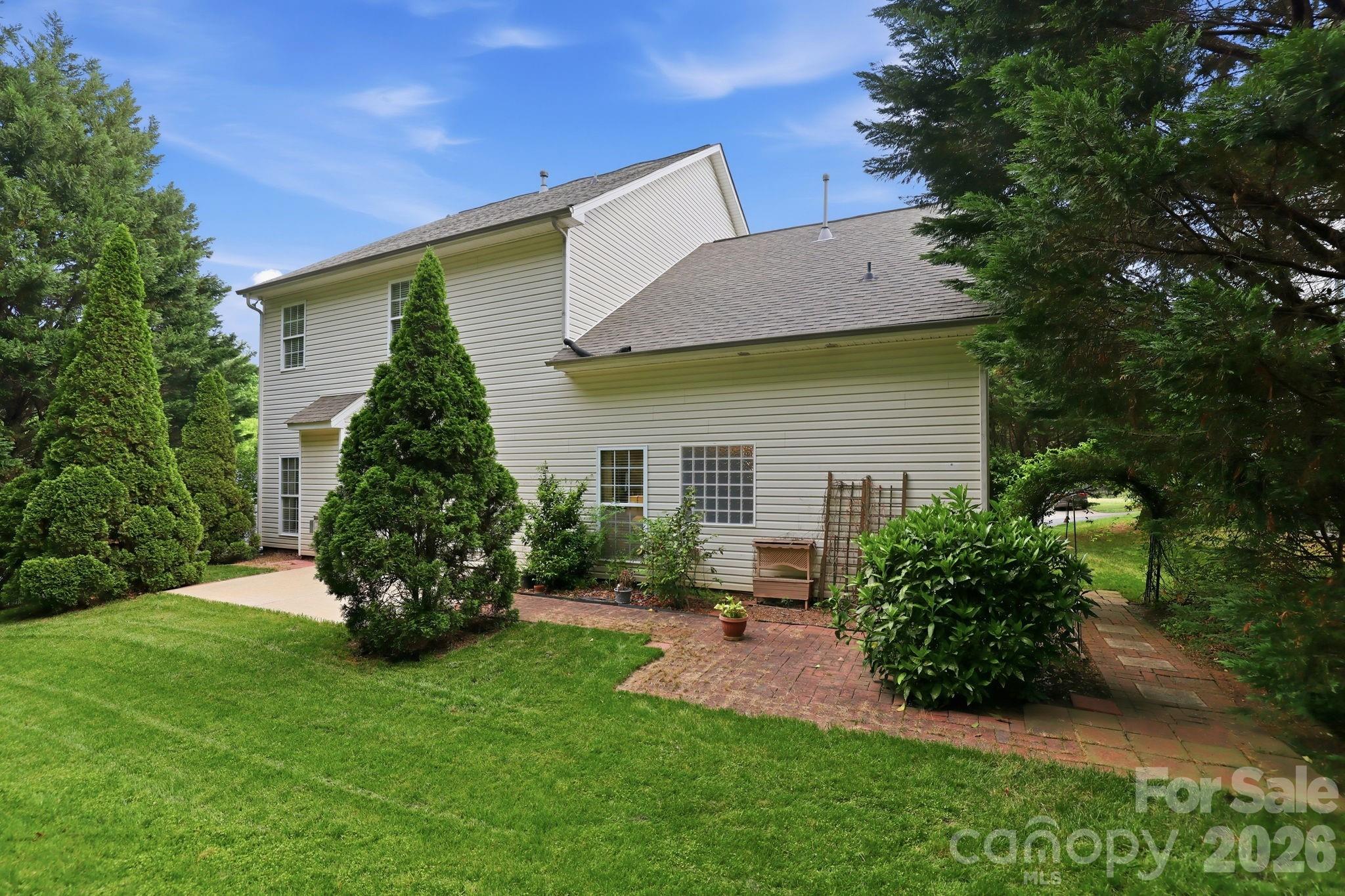 445 Buttermere Road Fort Mill, SC 29715 - Photo 29 of 42