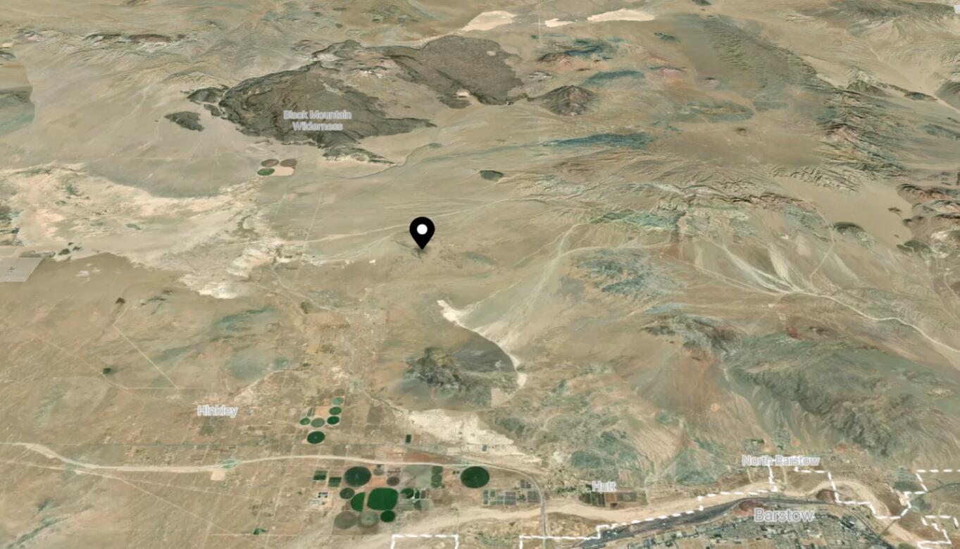 Fossil Bed Road Hinkley, CA 92347 - Photo 9 of 15 a view of bath tub