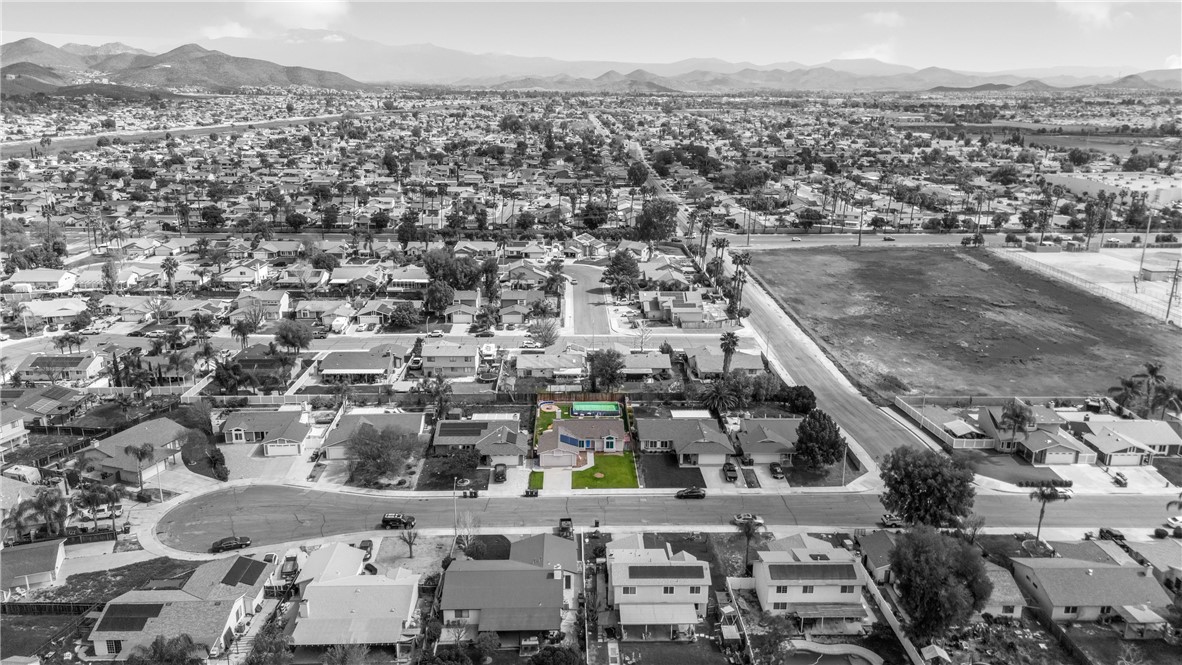 29724 Gifhorn Road Menifee, CA 92584 - Photo 6 of 30