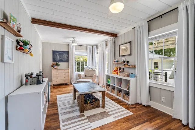 $539,000 | 327 Middleton Street, Bacliff, TX 77518