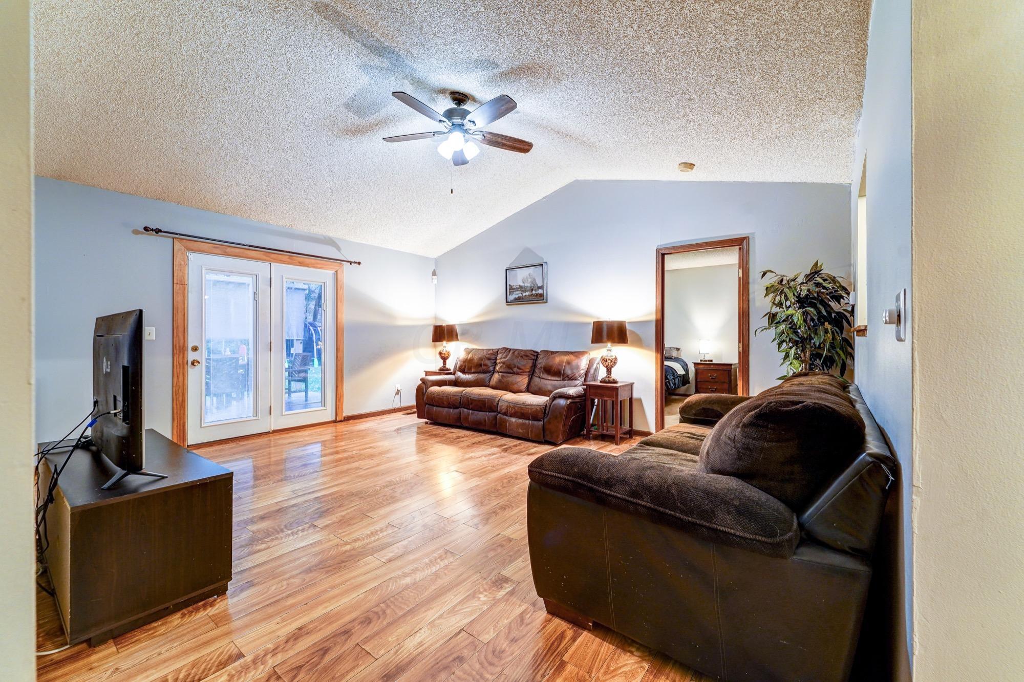 4473 Ramsdell Drive Columbus, OH 43231 - Photo 6 of 20
