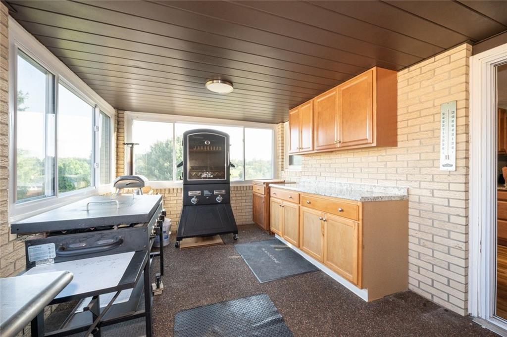 542 Howell Street Elizabeth, PA 15037 - Photo 17 of 28 Gallery Image 17