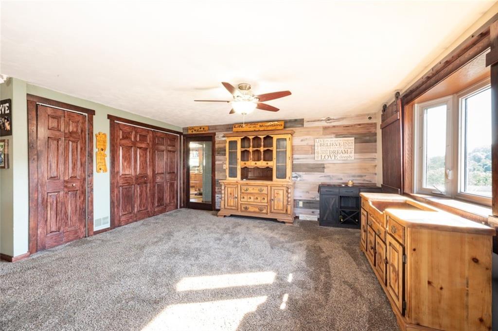 542 Howell Street Elizabeth, PA 15037 - Photo 8 of 28 Gallery Image 8
